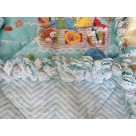 Flannel Rag Quilt With Batting 41x35 Noah's Ark Throw - Picture 10 of 14